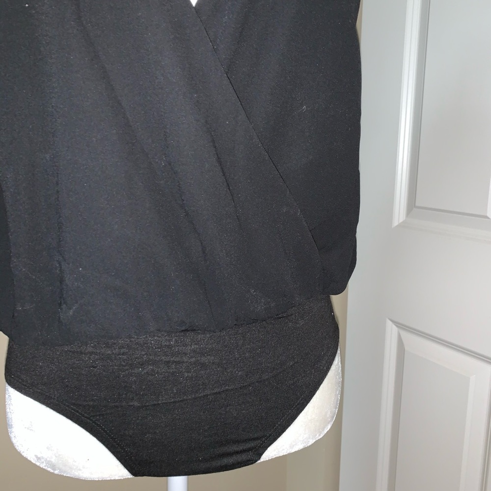 ❌❌SOLD❌❌ Tobi | Black VNeck Bodysuit NWT - Picture 7 of 7